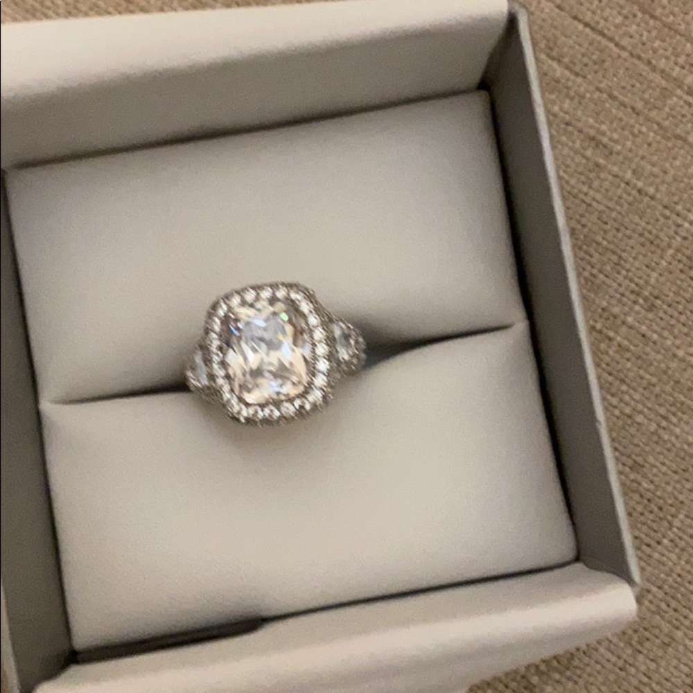 4krt Bella Luce by Vanna K s